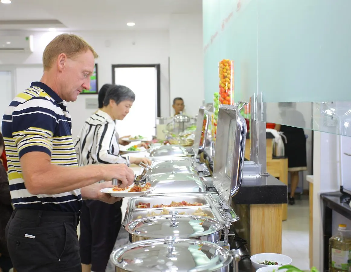 Mihaco Apartments And Hotel Nha Trang 2*,